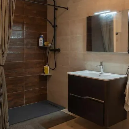 Conectado Y Moderno, Ven A Vlc! * Βαλένθια